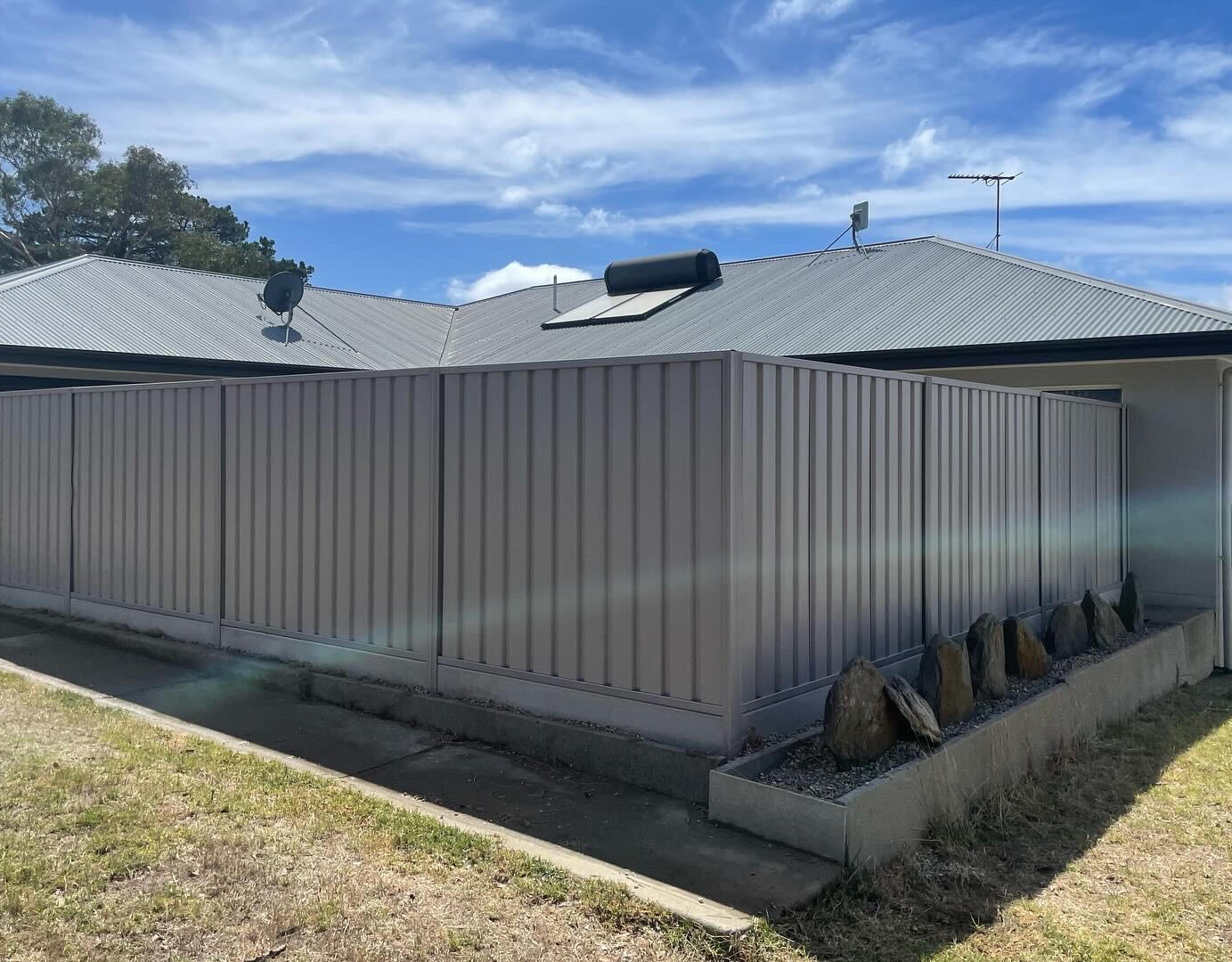 COLORBOND GOOD NEIGHBOUR / UFP’s