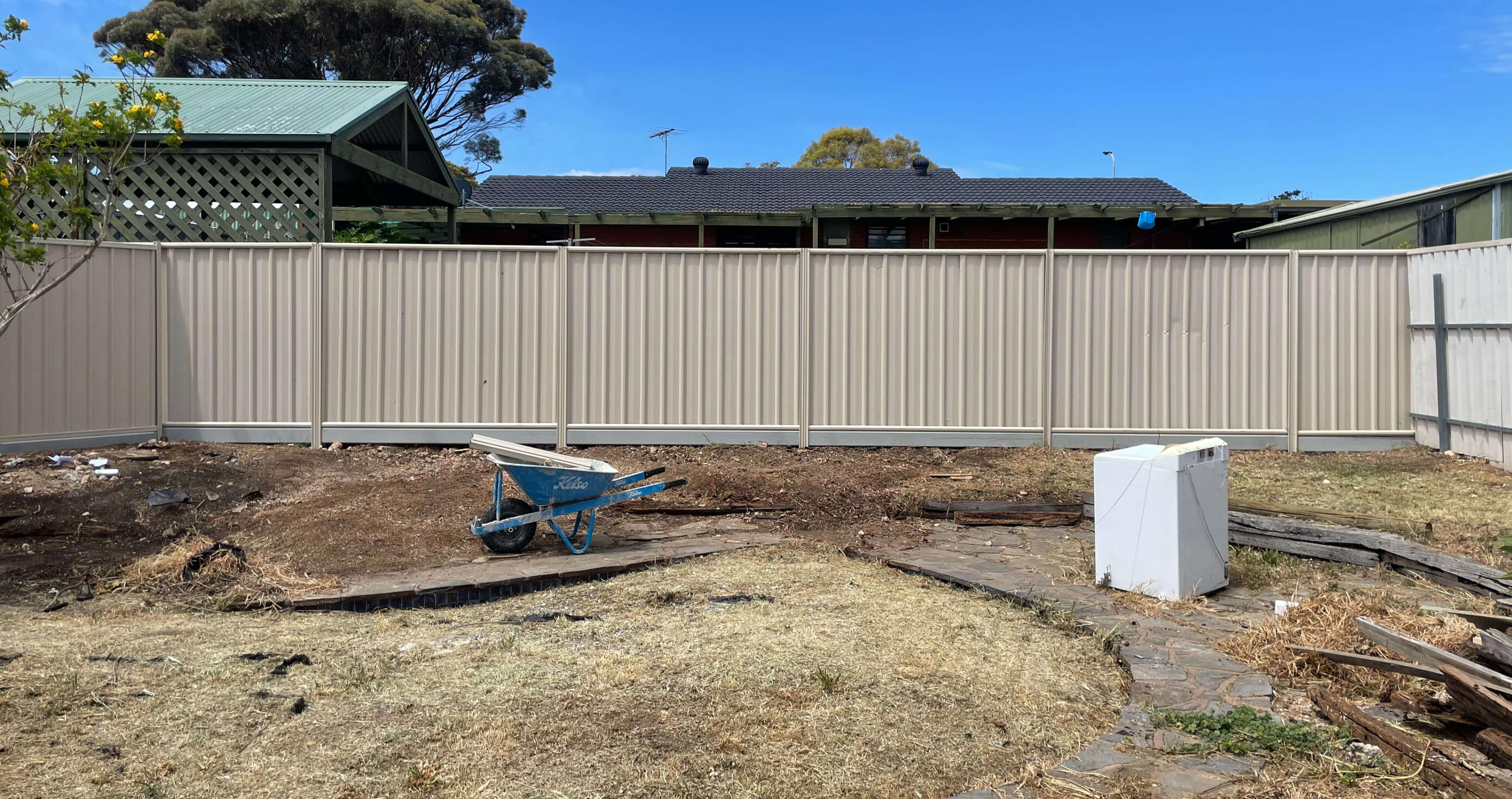 COLORBOND GOOD NEIGHBOUR / UFP’s